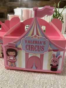 10 Personalized 3D Party Treat Boxes